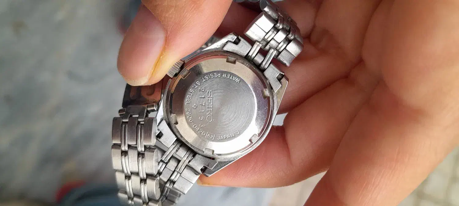 وسایل شخصی|ساعت|هشتگرد, شهرک بعثت|دیوار