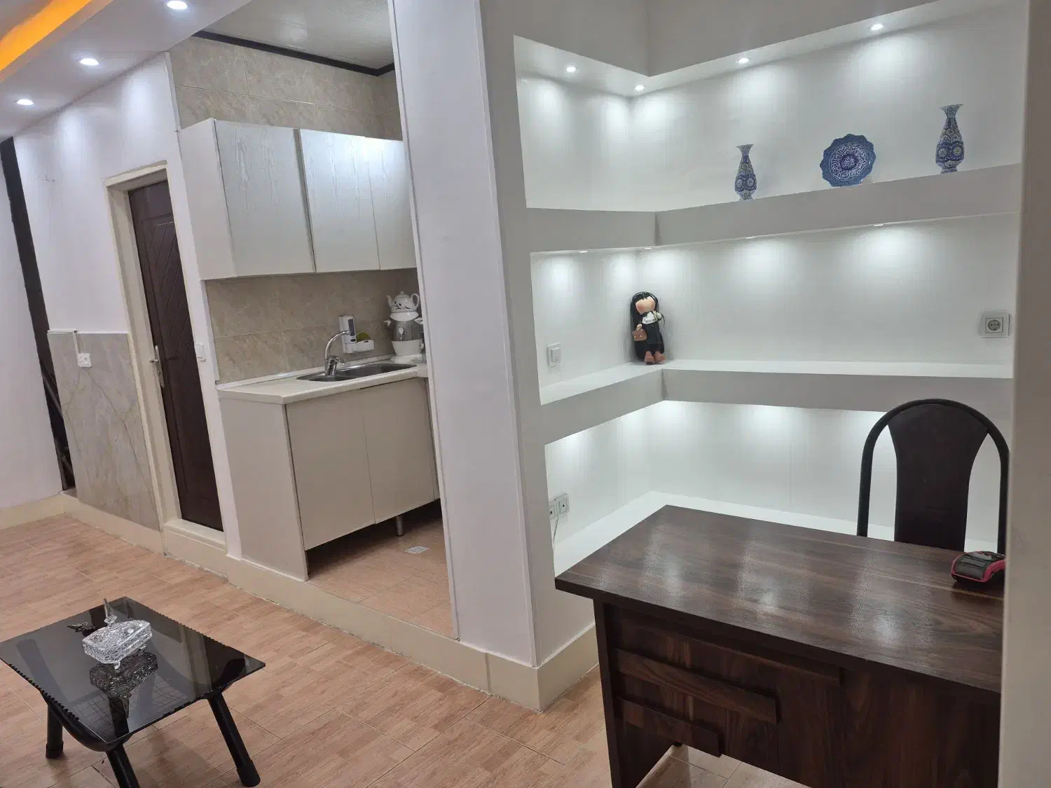 اجاره دفتر وکالت اشتراکی مبله|اجارهٔ دفتر کار، اتاق اداری، مطب|شاهینشهر, حافظ جنوبی|دیوار