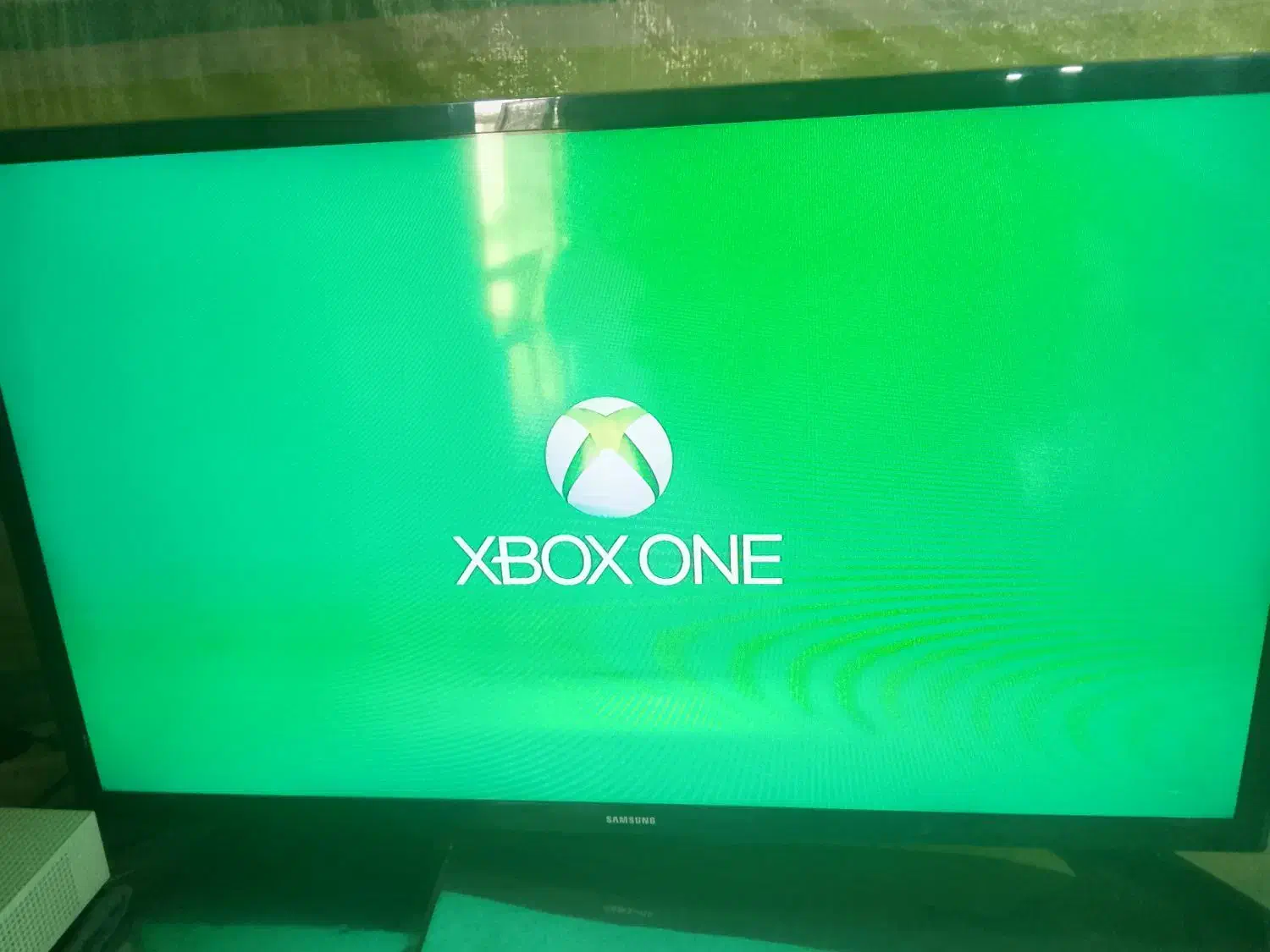 فروش یک دستگاه ایکس باکس وان مدل اس|کنسول، بازی ویدئویی و آنلاین|کیاشهر, |دیوار