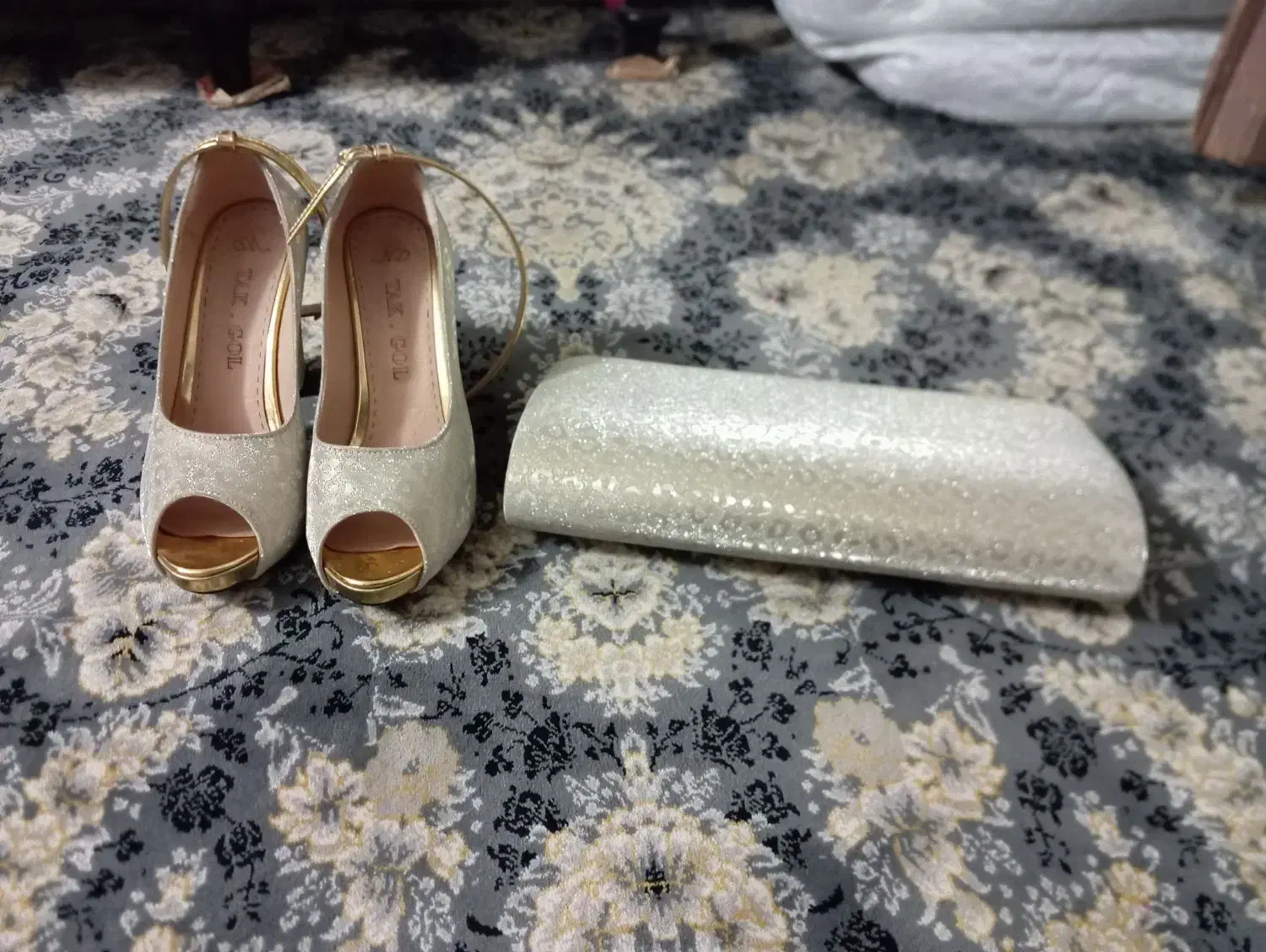 کیف و کفش مجلسی|کیف، کفش، کمربند|مشهد, موعود|دیوار