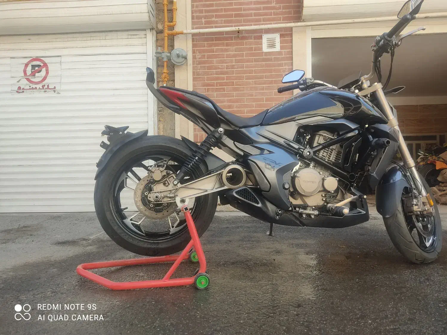 زونتس وی|موتورسیکلت|یزد, |دیوار