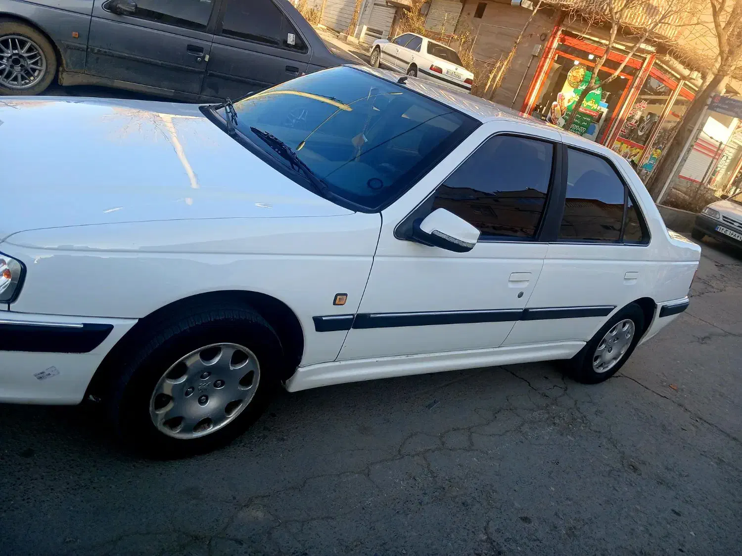 پارس ۹۸ بیرنگ در حد|خودرو سواری و وانت|الیگودرز, |دیوار