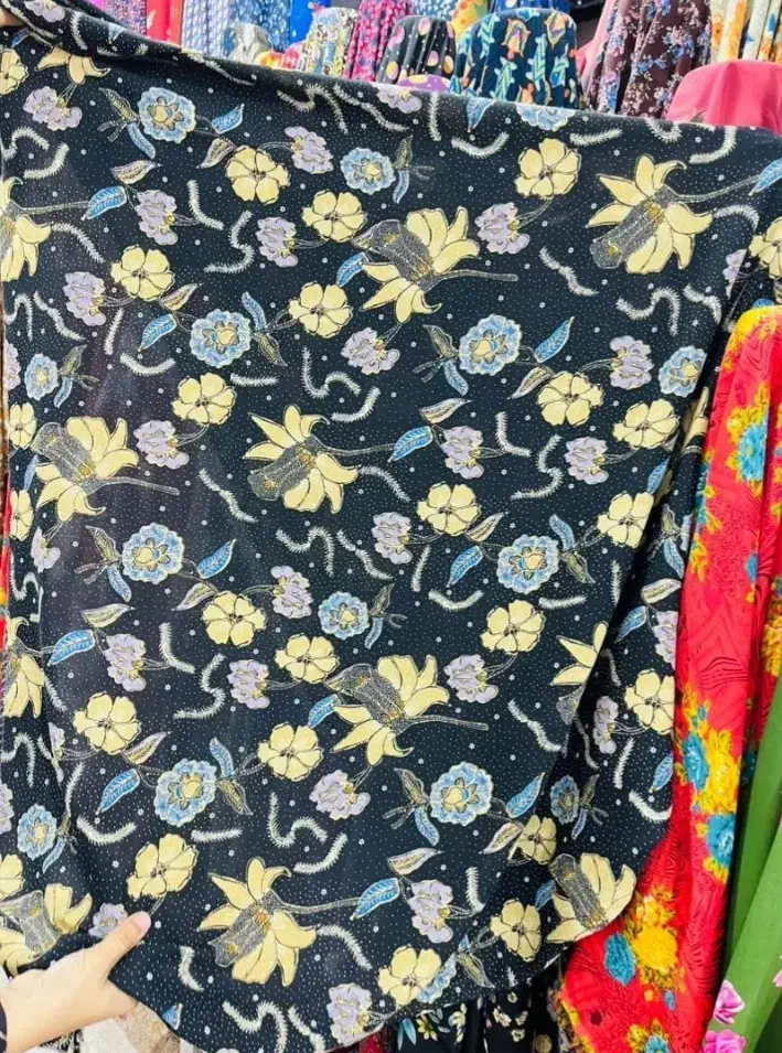 پارچه|لوازم خیاطی و بافتنی|دره شهر, |دیوار