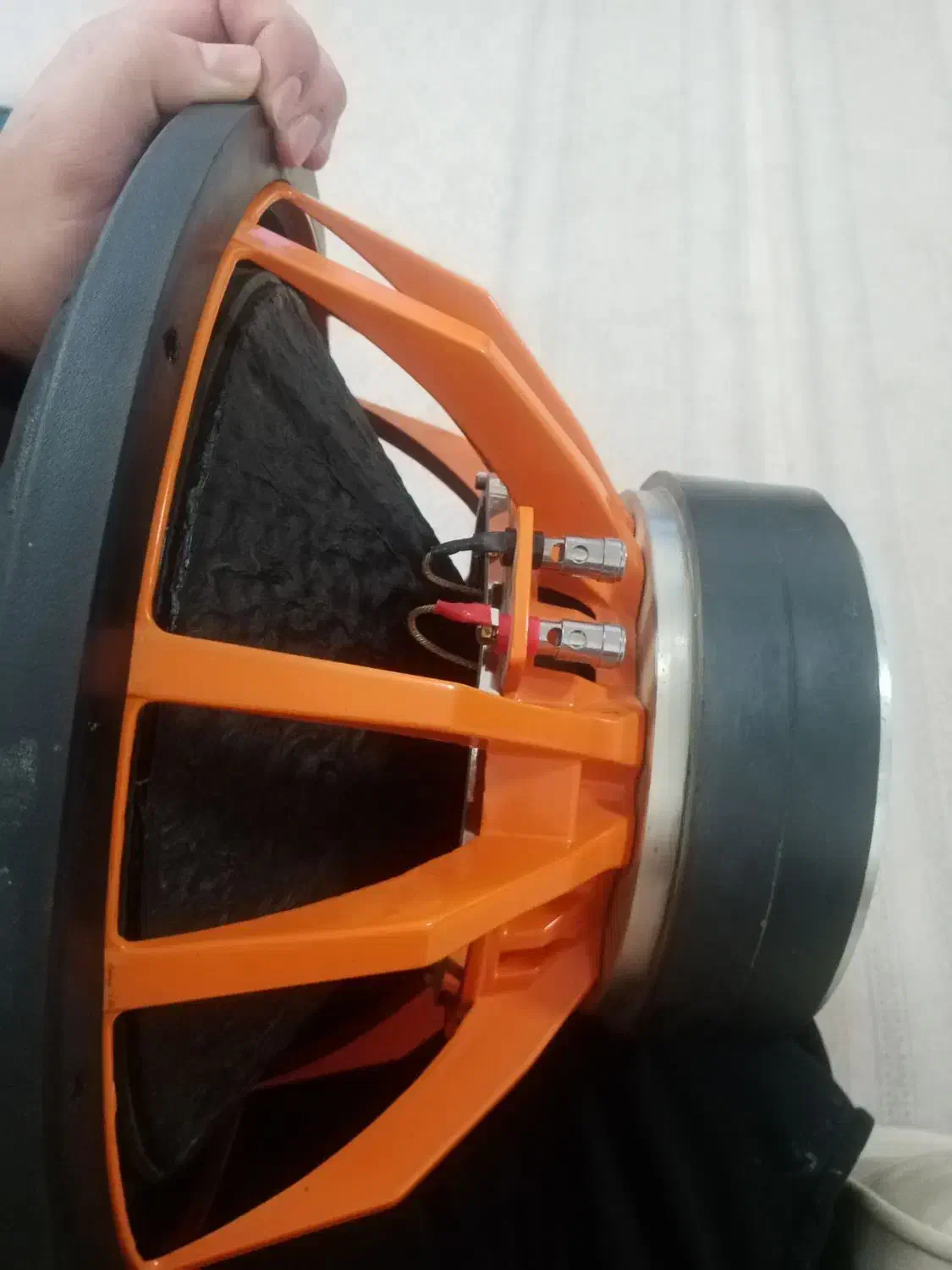 ساپ تی تی|صوتی و تصویری|تبریز, |دیوار