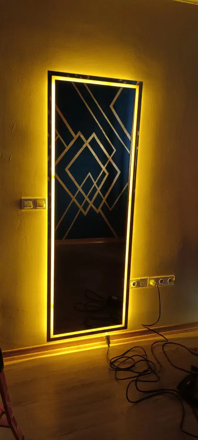 اینه پازل وشیشه بری|خدمات پیشه و مهارت|مشهد, چهارچشمه|دیوار