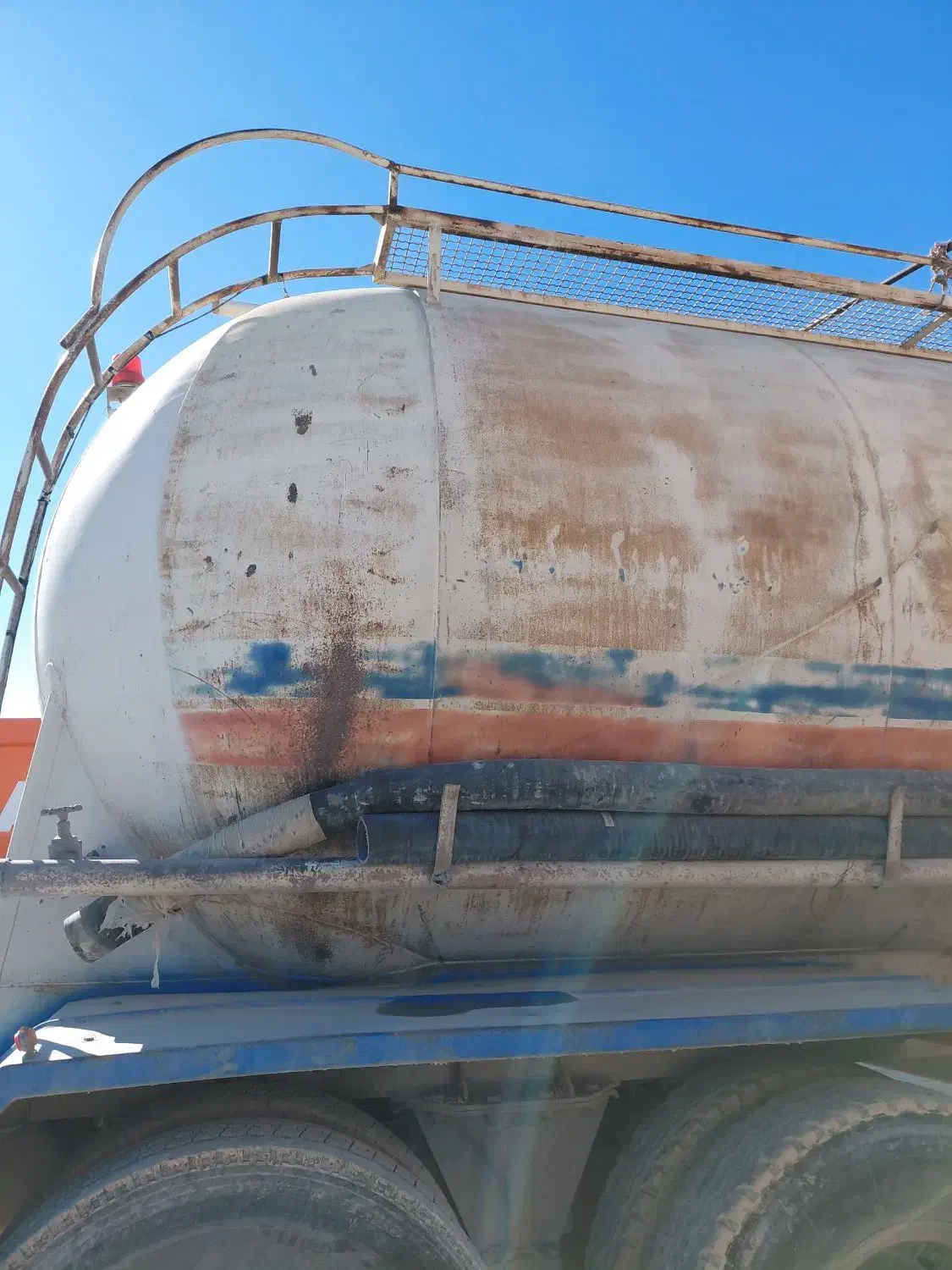 بونکر دومحور|خودرو سنگین|فرخ‌شهر, |دیوار