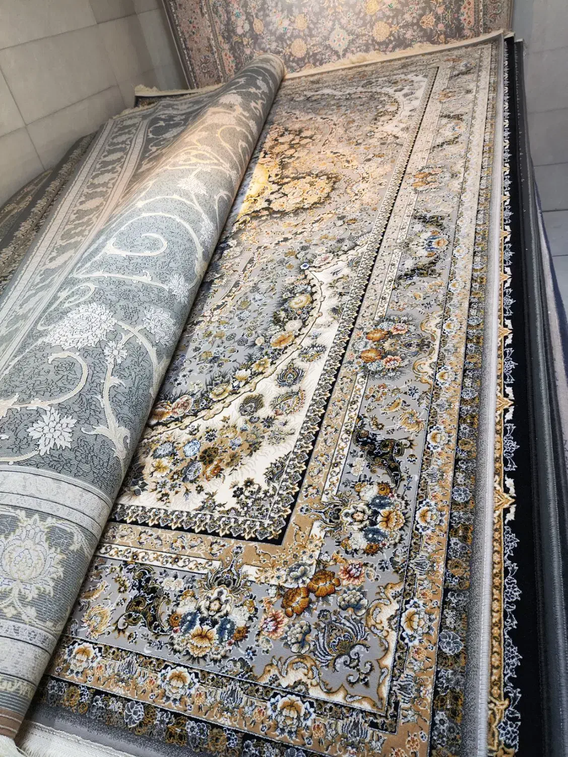 زیر قیمت|فرش|سنندج, |دیوار