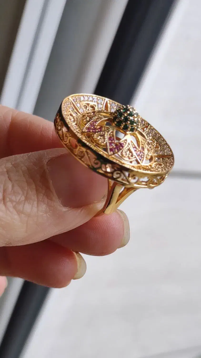 یک عددانگشتر خلیجی و دوعدد بنگل از برند ژوپینگ|بدلیجات|اسلام‌شهر, باغ فیض|دیوار