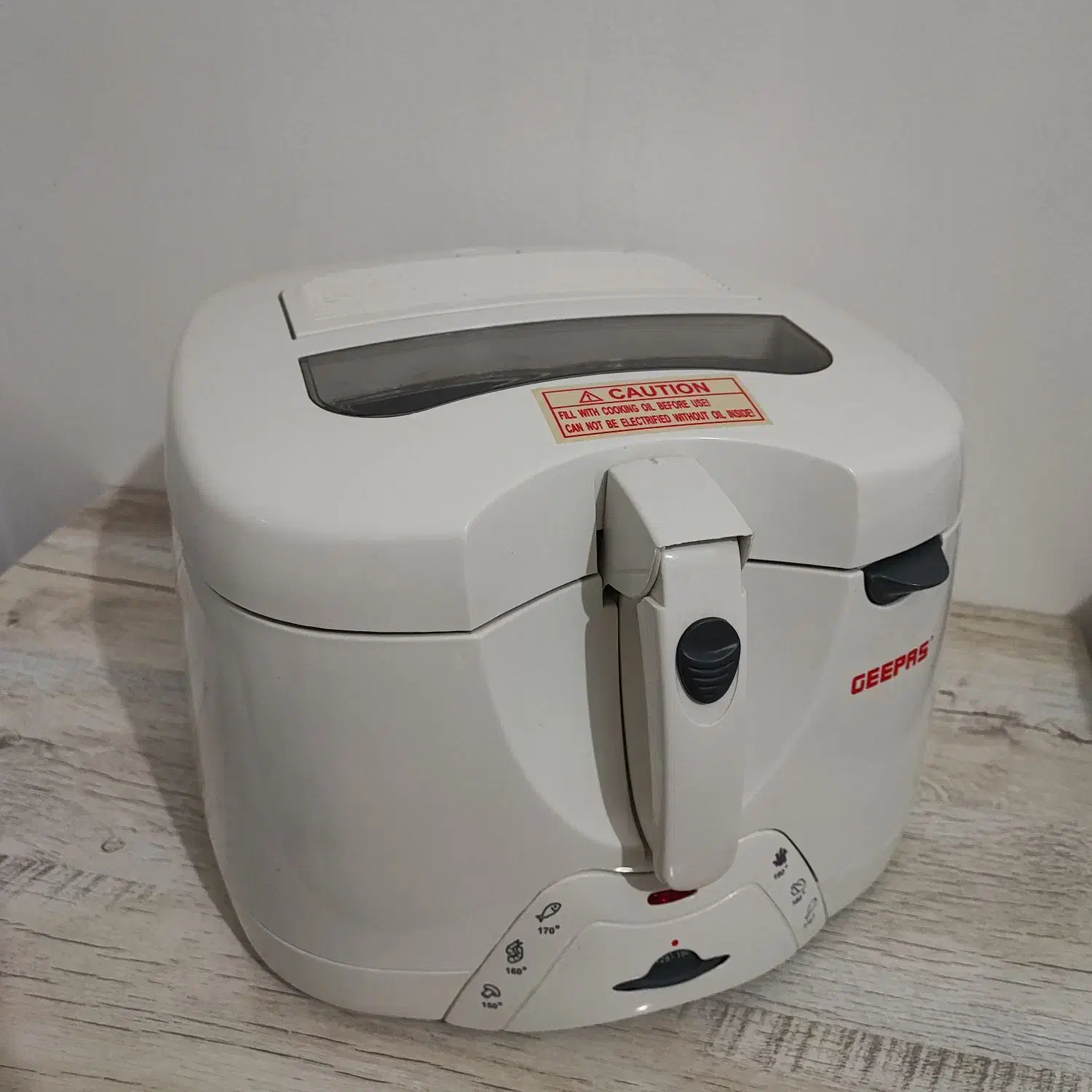 سرخ کن جی پاس GEEPAS Deep Fryer|اجاق گاز و لوازم برقی پخت‌وپز|فولادشهر, مسکن مهر فولادشهر|دیوار