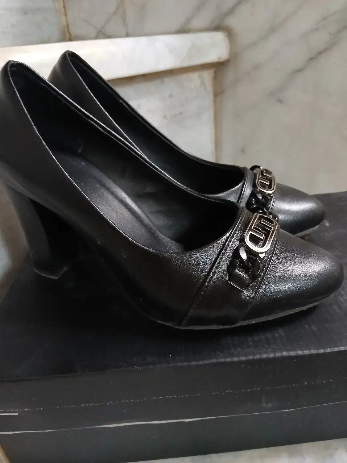 کفش پاشنه ۱۰ سانت بسیار با دوام|کیف، کفش، کمربند|کاشان, لتحر|دیوار