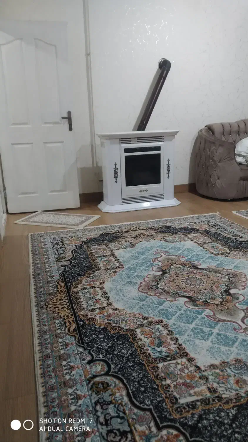بخاری گازی بزرگ سالم فقط تماس پاسخگو هستم|بخاری، هیتر، شومینه|ارومیه, |دیوار