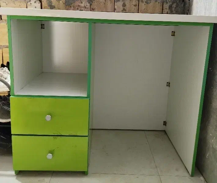 میز تحریر|میز تحریر و کامپیوتر|ماسال, |دیوار