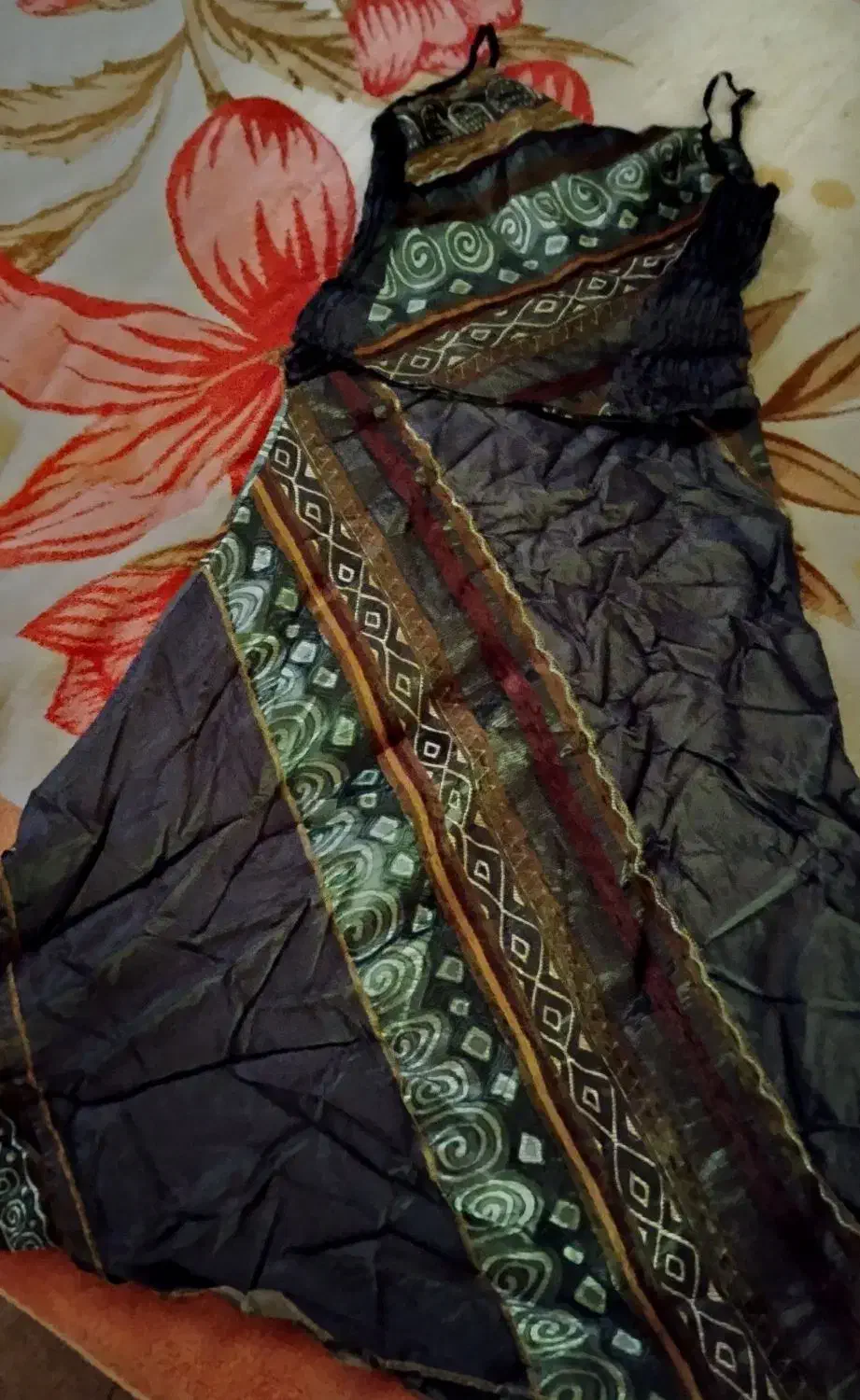 لباس های مجلسی زنانه|لباس|هشتگرد, قاسم آباد بزرگ|دیوار