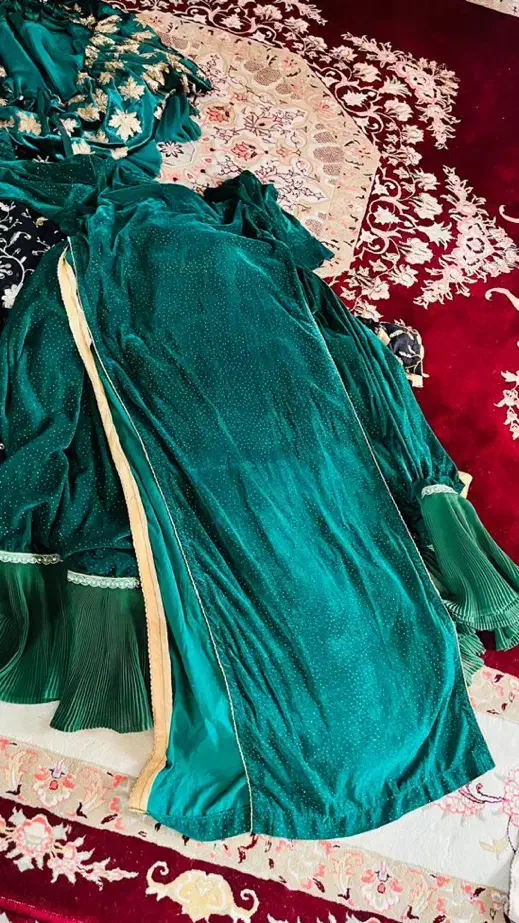 لباس محلی|لباس|یاسوج, |دیوار