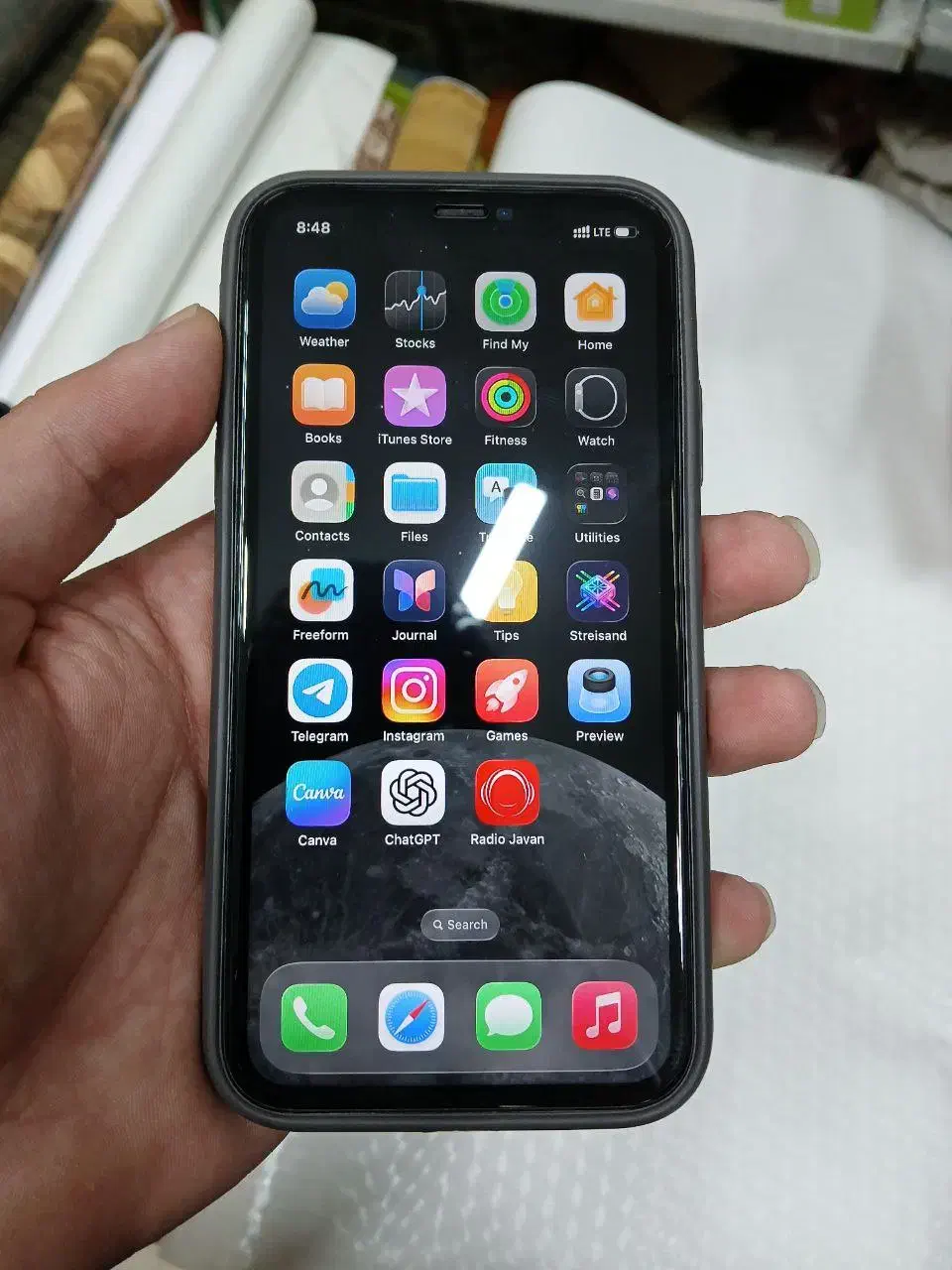 ایفون ۱۱ نرمال ۱۲۸|موبایل|مشهد, ایثارگران|دیوار