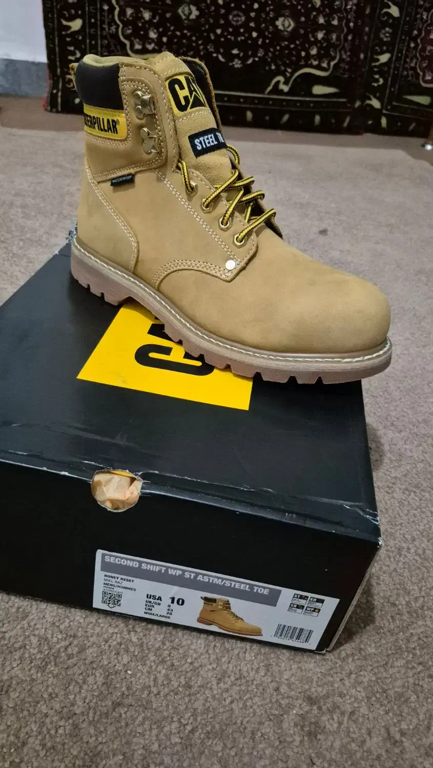 کفش ایمنی (نیم بوت) کاترپیلار اورجینال|کیف، کفش، کمربند|بندر ماهشهر, |دیوار