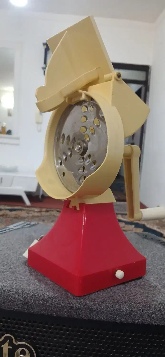 دستگاه خردکن دستی سبزیجات|خردکن، آسیاب، غذاساز|اردبیل, |دیوار