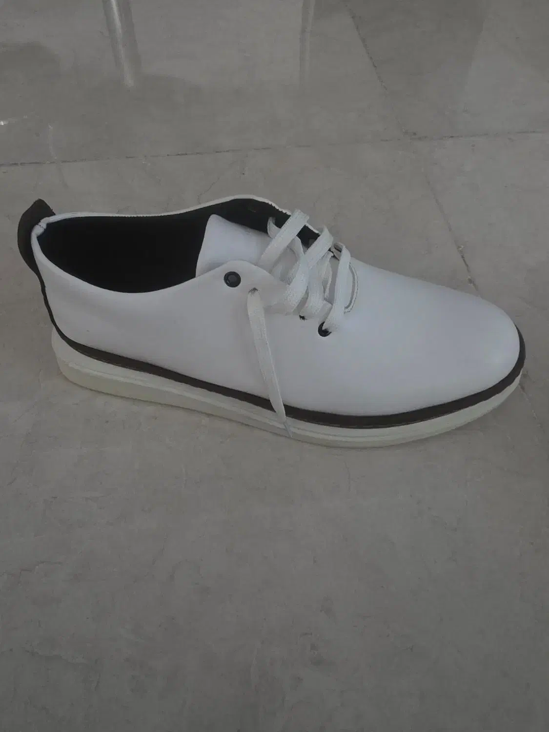 کفش چرم دورنگ|کیف، کفش، کمربند|شیراز, شهرک نفت ۲|دیوار