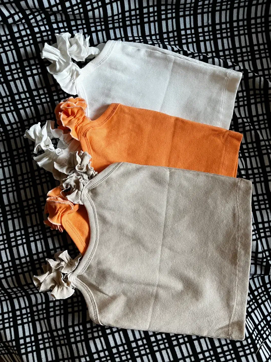 لباس|لباس|ماهدشت, |دیوار