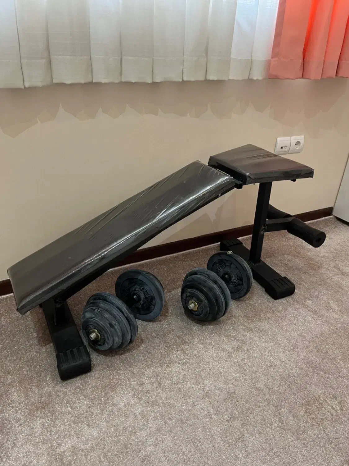 میز و دمبل ورزشی|تجهیزات ورزشی|ری, جوانمرد قصاب|دیوار