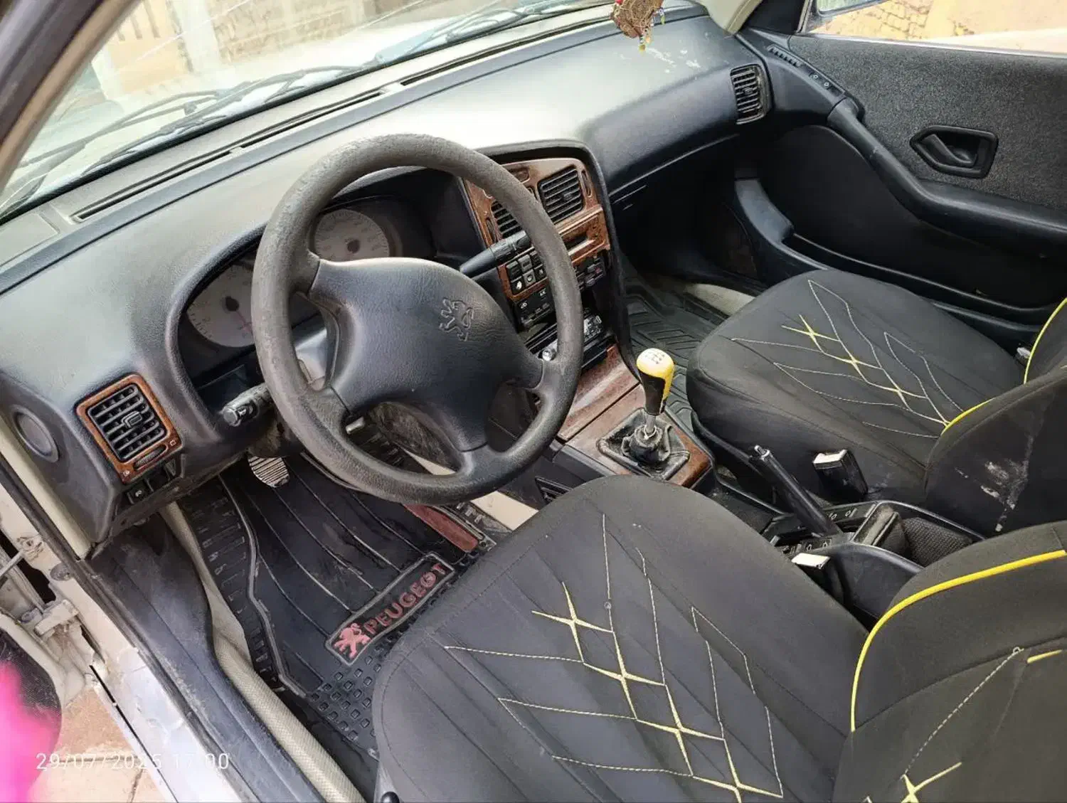 پارس مدل۸۲عروسک|خودرو سواری و وانت|کاشان, پشت شهربانی|دیوار