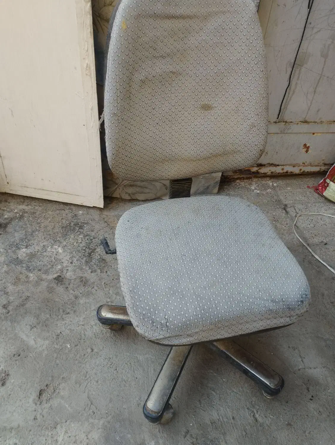 کیف و کفش|کیف، کفش، کمربند|مشهد, موعود|دیوار