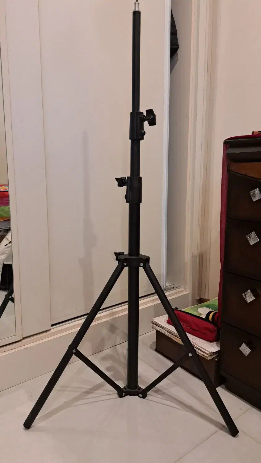 سه پایه رنگ لایت|لوازم جانبی موبایل و تبلت|کرج, کوی کارمندان شمالی|دیوار