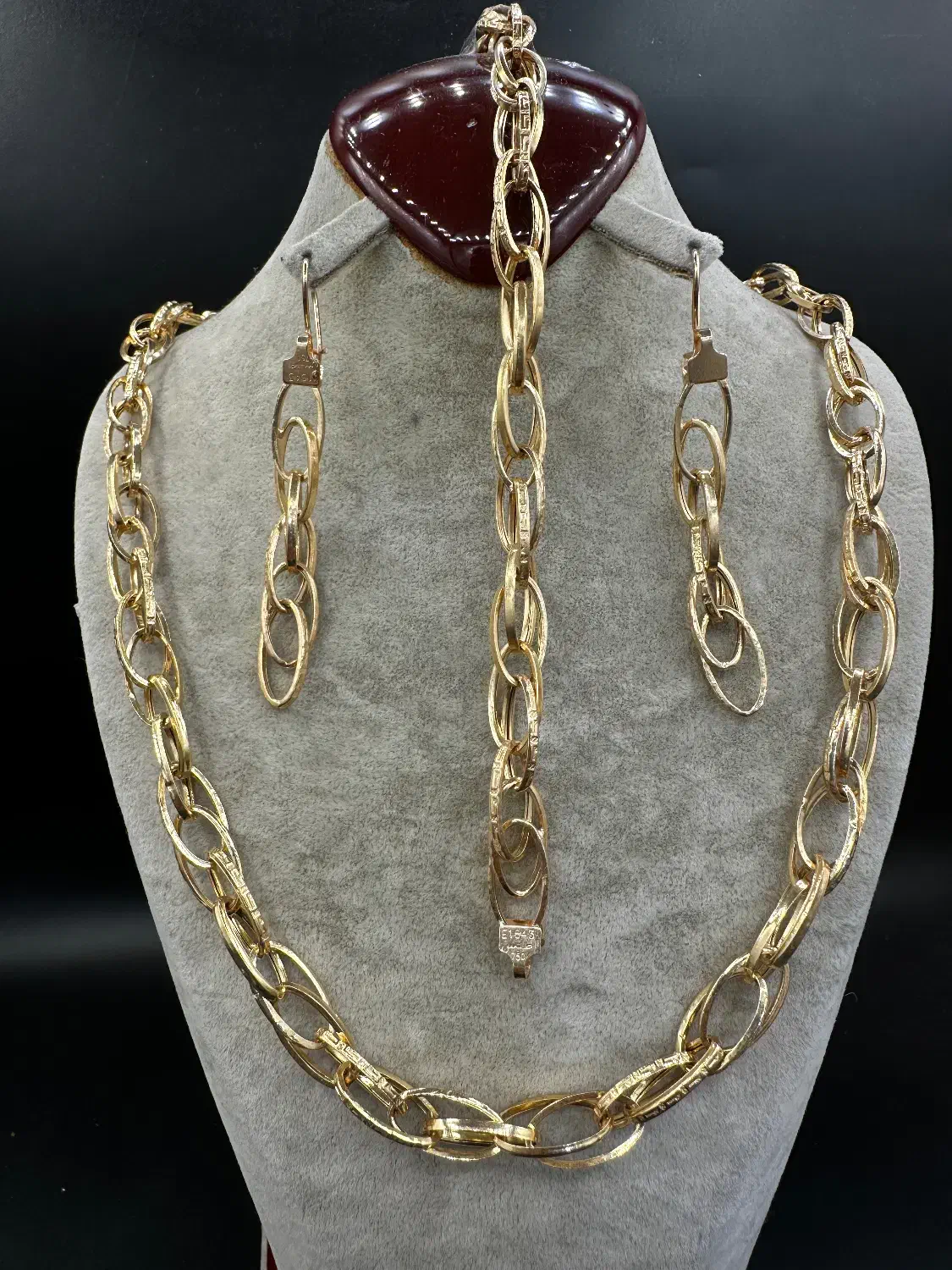 سرویس شانل 21گرم فقط ۴درصد طلا بدون اجرت|جواهرات|تهران, شهرک ولیعصر شمالی|دیوار