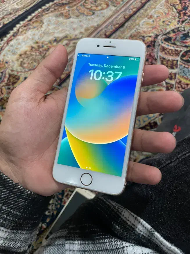 ایفون ۸ با حافظه ۶۴|موبایل|بیرجند, |دیوار