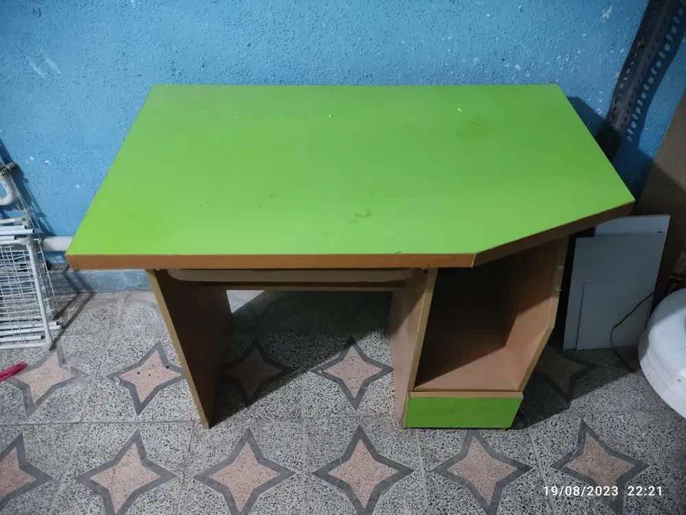 میز کامپیوتر|میز تحریر و کامپیوتر|ایلام, |دیوار