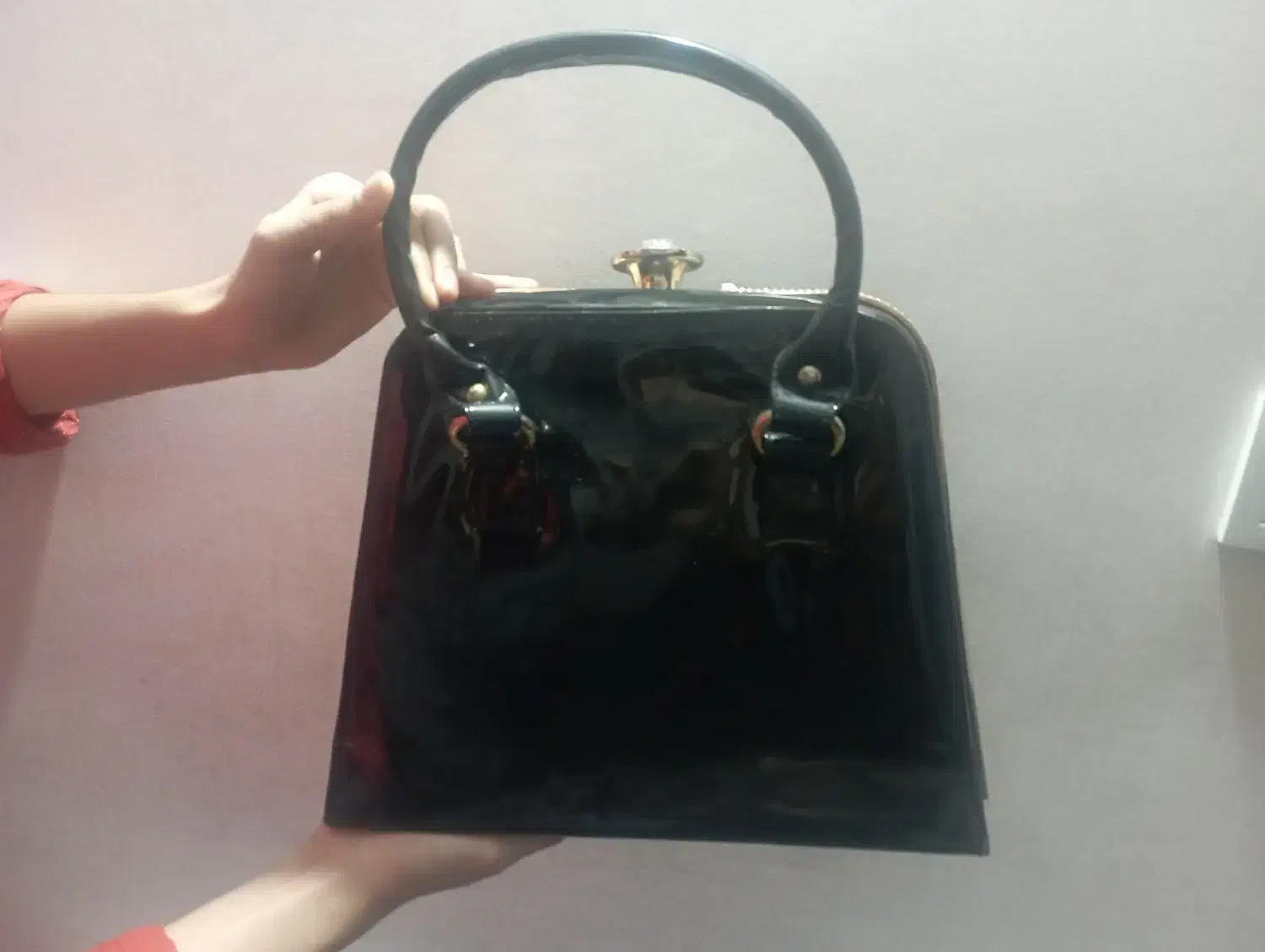 کیف مجلسی|کیف، کفش، کمربند|گرگان, |دیوار