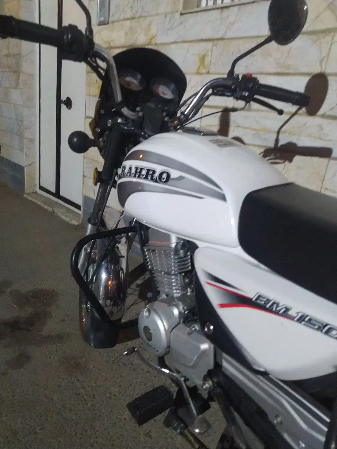 موتور رهرو طرح باکسر|موتورسیکلت|قم, آذر (نکویی)|دیوار