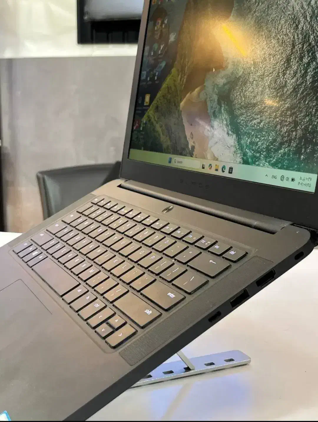 لپ تاپ لاکچری ریزر آمریکایی فوق نازک|رایانه همراه|دزفول, |دیوار