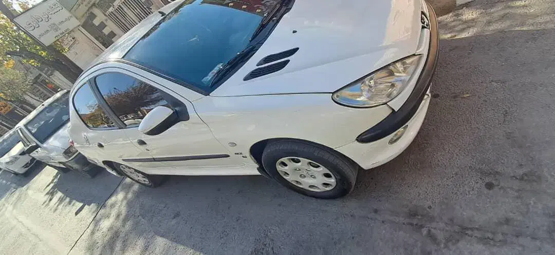 فروش ۲۰۶اتوماتیک|خودرو سواری و وانت|آباده, |دیوار