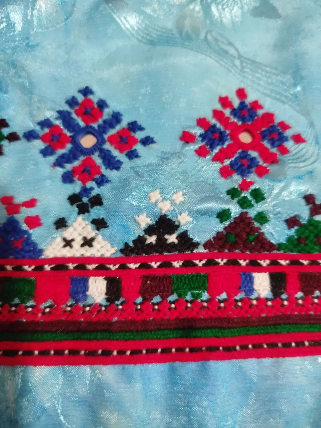 پلیوار دولا و چار دانوک پذیرفته میشه|لباس|ایرانشهر, |دیوار