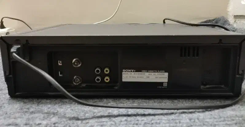 ویدیو کاست|پخش‌کننده DVD و ویدیو|ری, دیلمان|دیوار