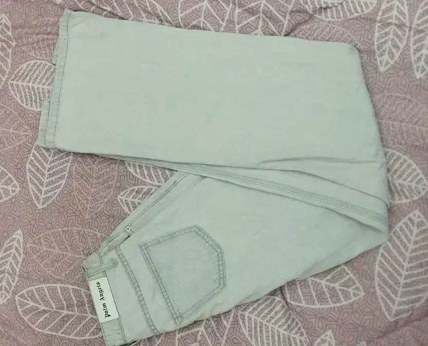 شلوار جین خارجی|لباس|کیش, |دیوار