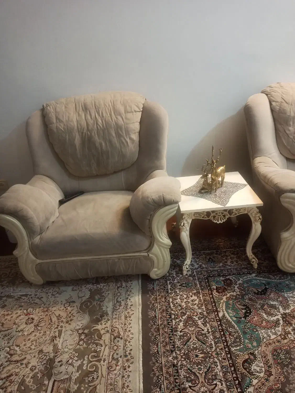 مبل ۸ نفره راحتی نیاز به شستشو داره بسیار محکم|مبلمان خانگی و میز عسلی|تهران, افسریه جنوبی|دیوار