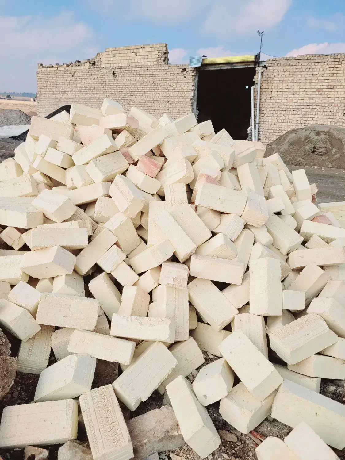 آجر فشاری|مصالح و تجهیزات ساختمان|ساوه, |دیوار