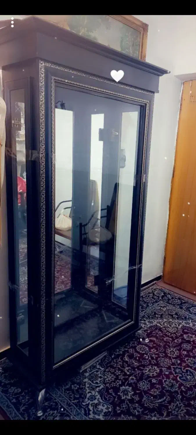 بوفه در حد نو|بوفه، ویترین، کنسول|گنبد کاووس, |دیوار