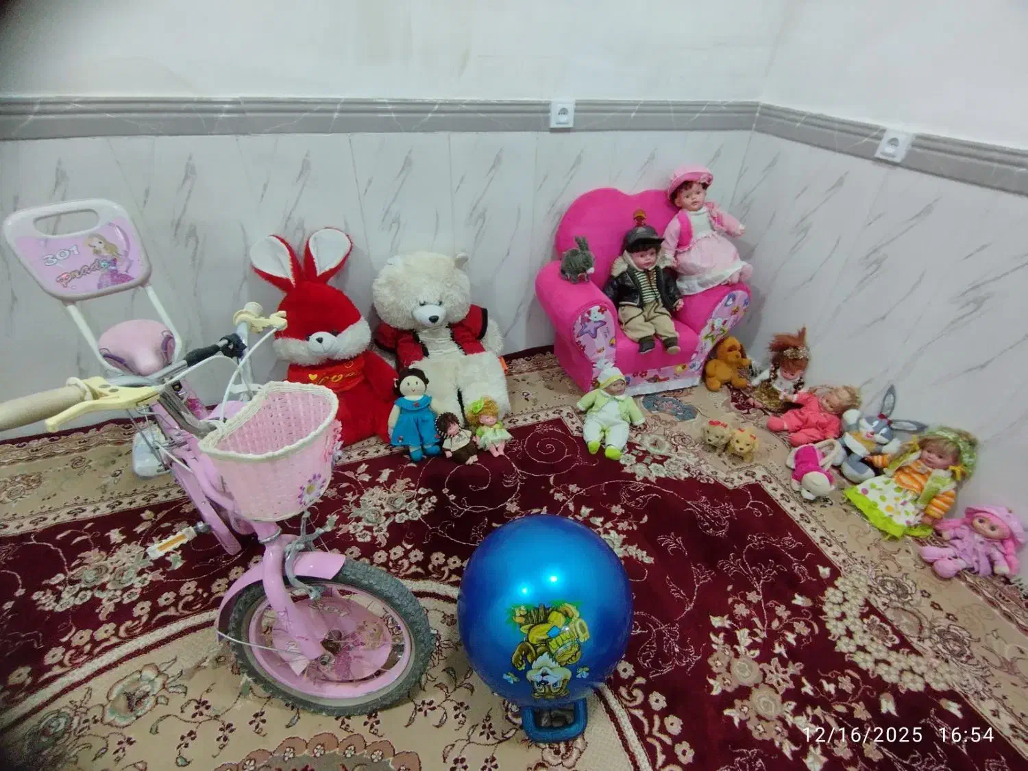 دوچرخه کارکرده در حد نو و عروسک های سالم|دوچرخه، اسکیت، اسکوتر|بدره, |دیوار