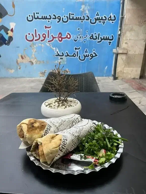 آشپز - باریستا -نیرو خدمه|استخدام خدمات فروشگاه و رستوران|گرگان, |دیوار