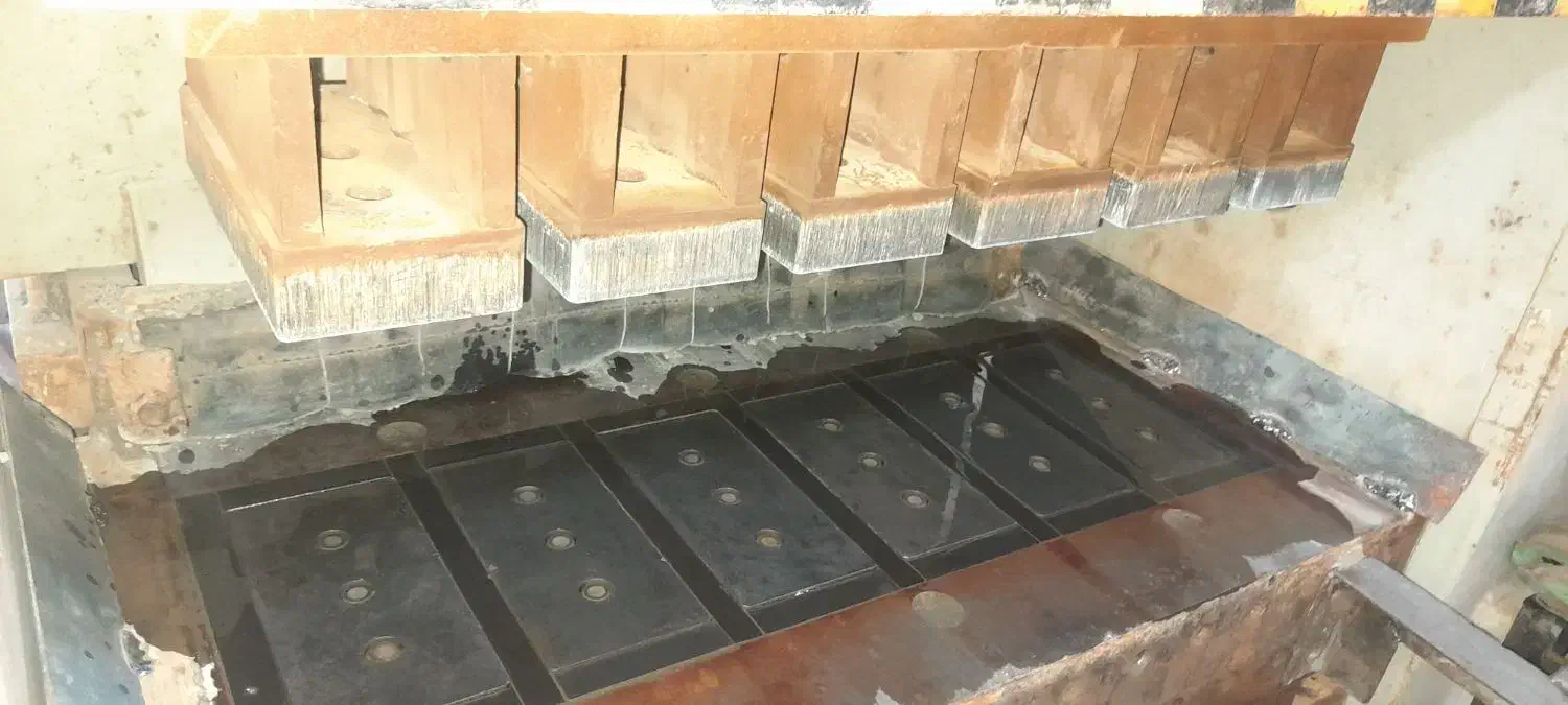 قالب آجر سه گل|مصالح و تجهیزات ساختمان|کهریزک, |دیوار