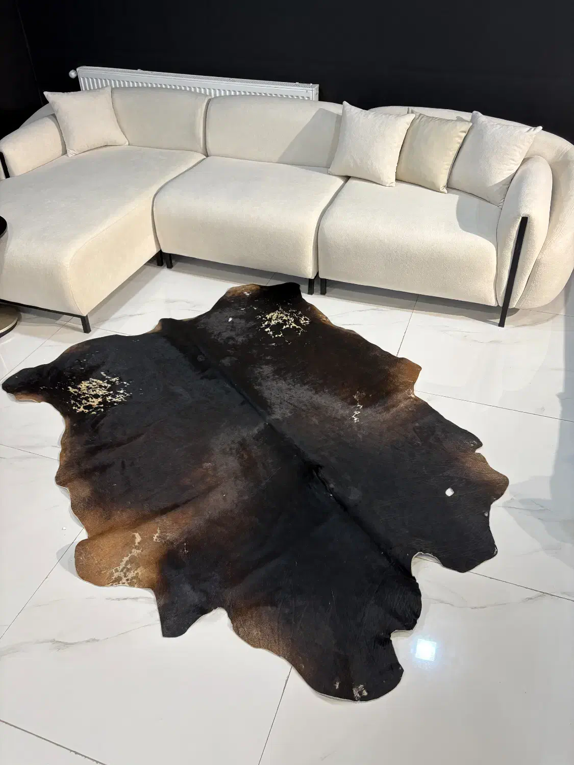 پوست طبیعی گاو|فرش|سبزوار, فیاض|دیوار