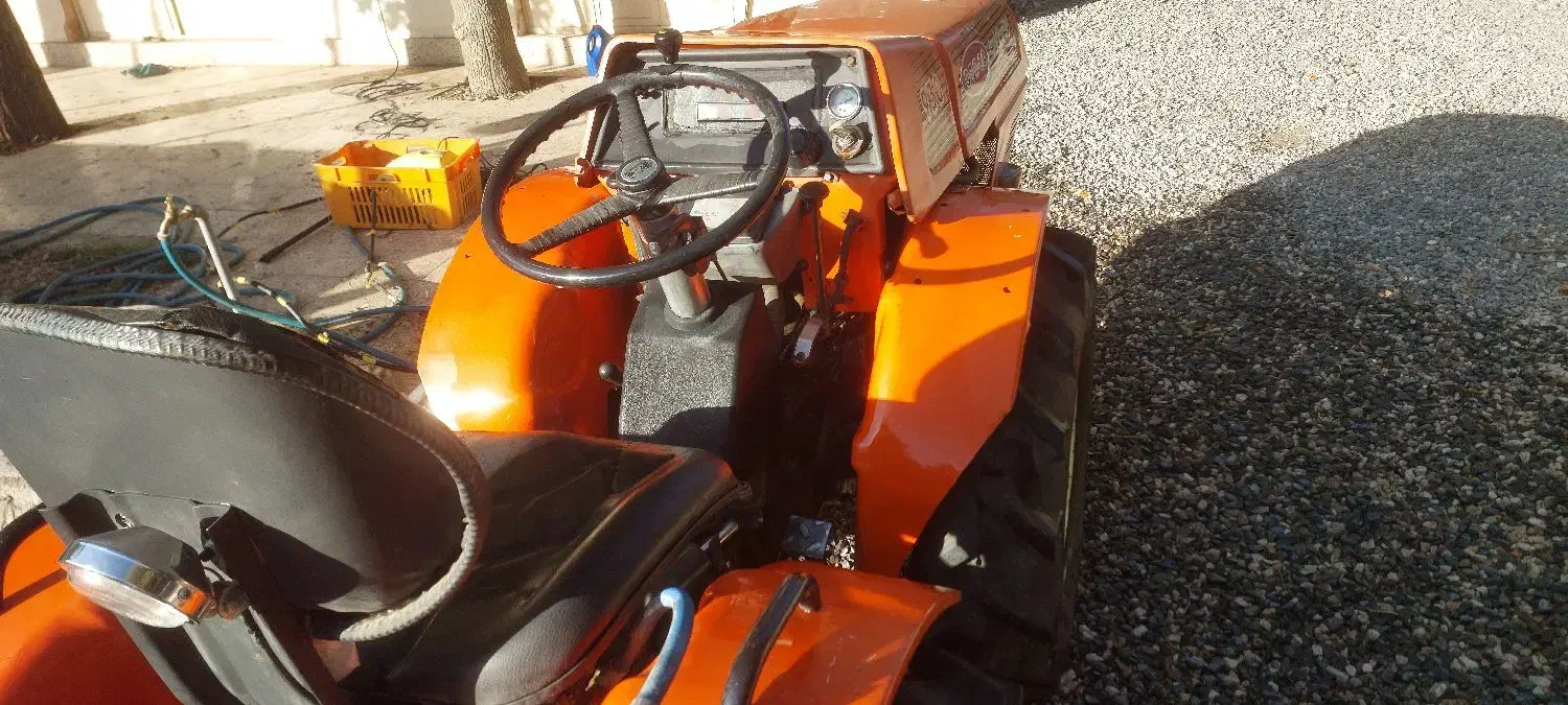 تراکتور باغی کمر شکن گلدانی ۹۳۰|خودرو سنگین|اصفهان, خانه اصفهان|دیوار