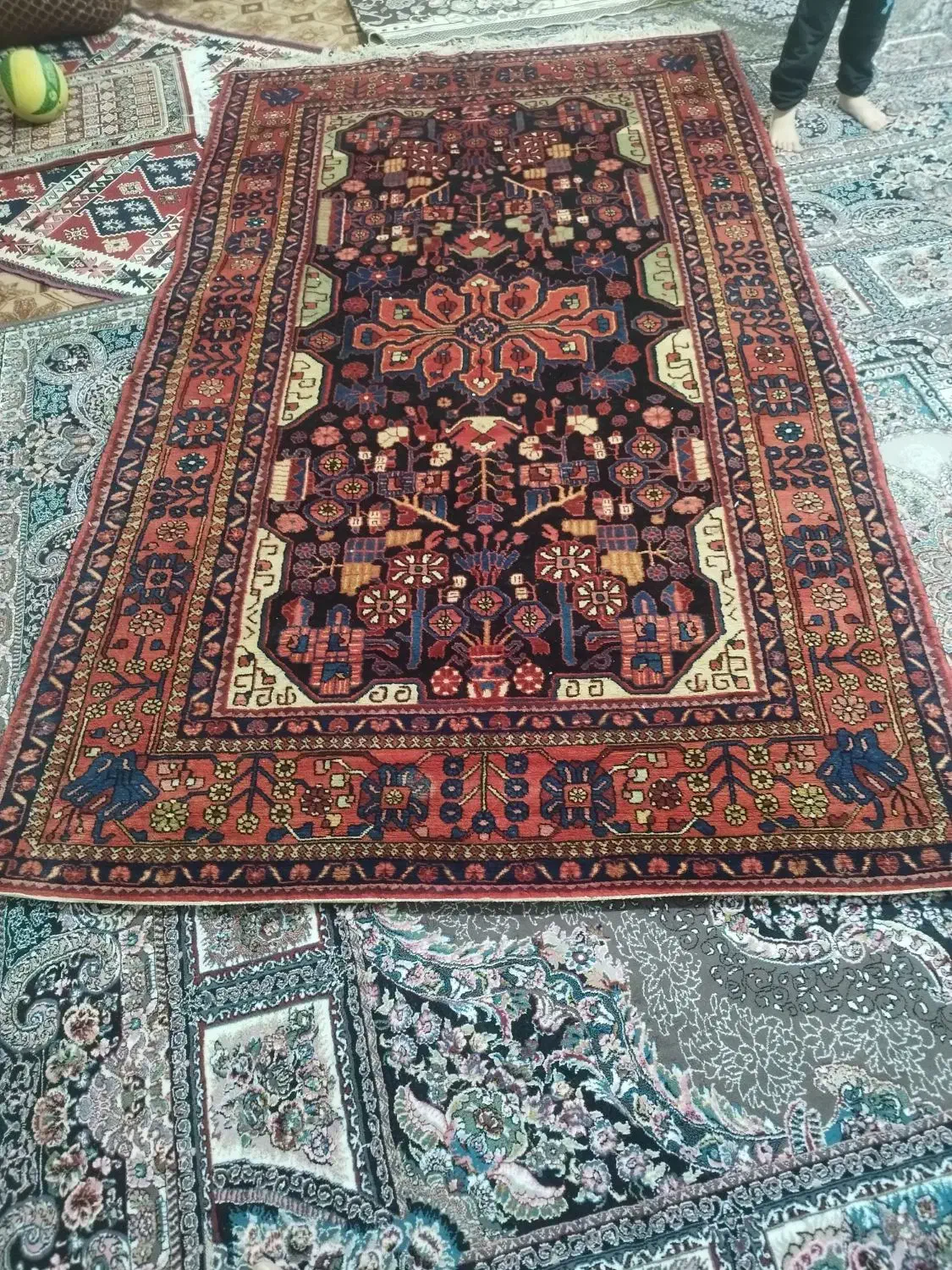 فرش دستبافت|فرش|خرم‌آباد, |دیوار