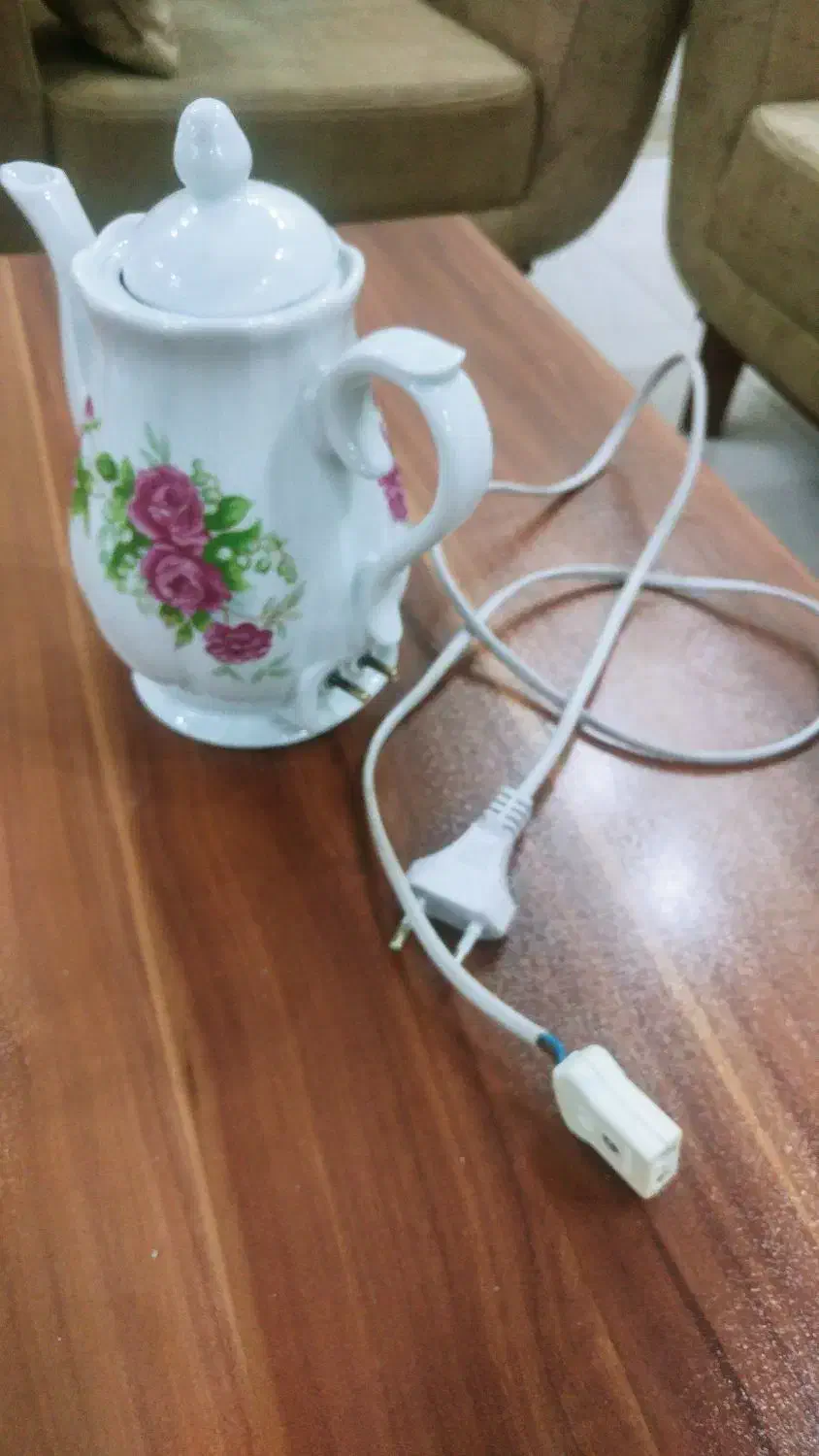 قوری برقی گل سرخ|قوری، کتری، قهوهساز دستی|تهران, مسعودیه|دیوار