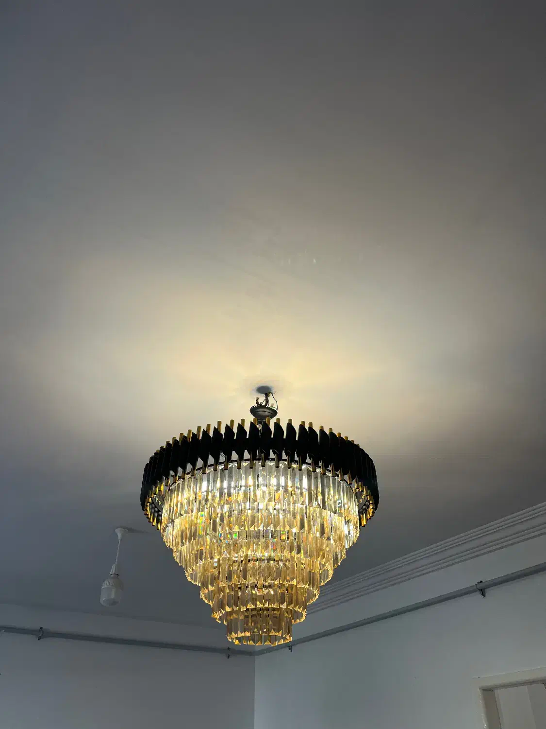 لوستر در حد|لوستر و چراغ آویز|آق قلا, |دیوار