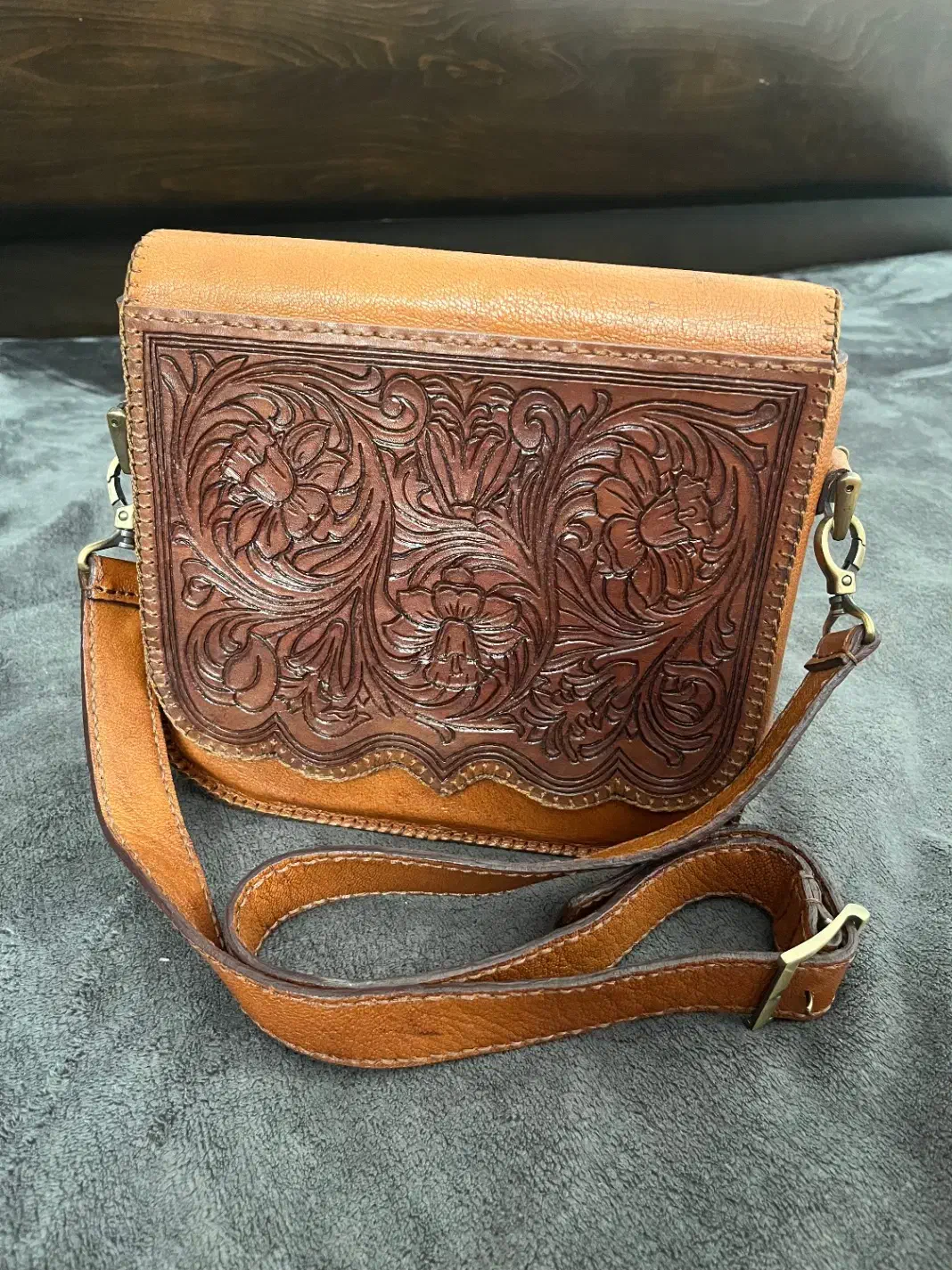 کیف چرم دستدوز|کیف، کفش، کمربند|قم, انسجام|دیوار