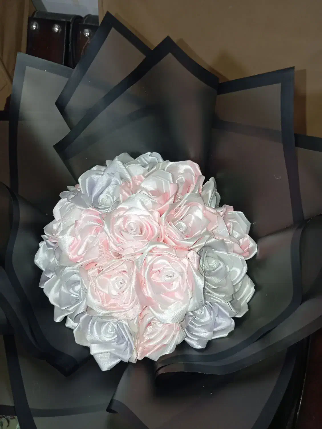 دسته گل ربانی رز|گل مصنوعی|شیروان (خراسان), |دیوار